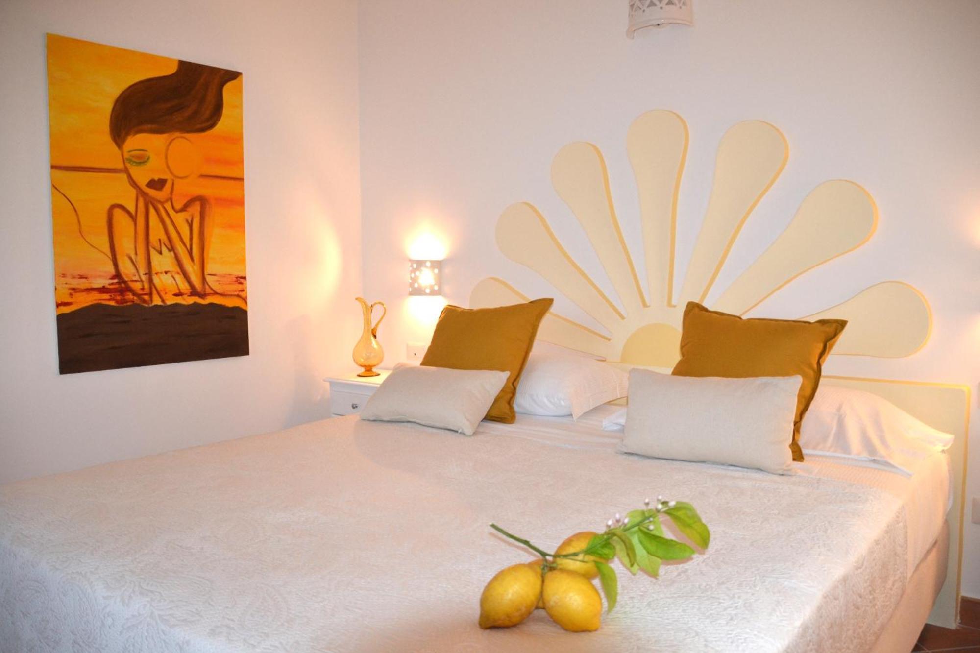 Villa Santa Chiara Positano Suites 外观 照片