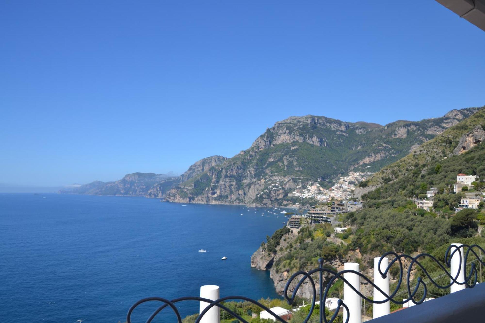 Villa Santa Chiara Positano Suites 外观 照片