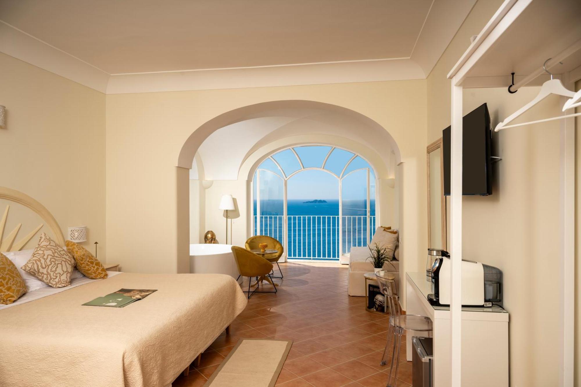 Villa Santa Chiara Positano Suites 外观 照片